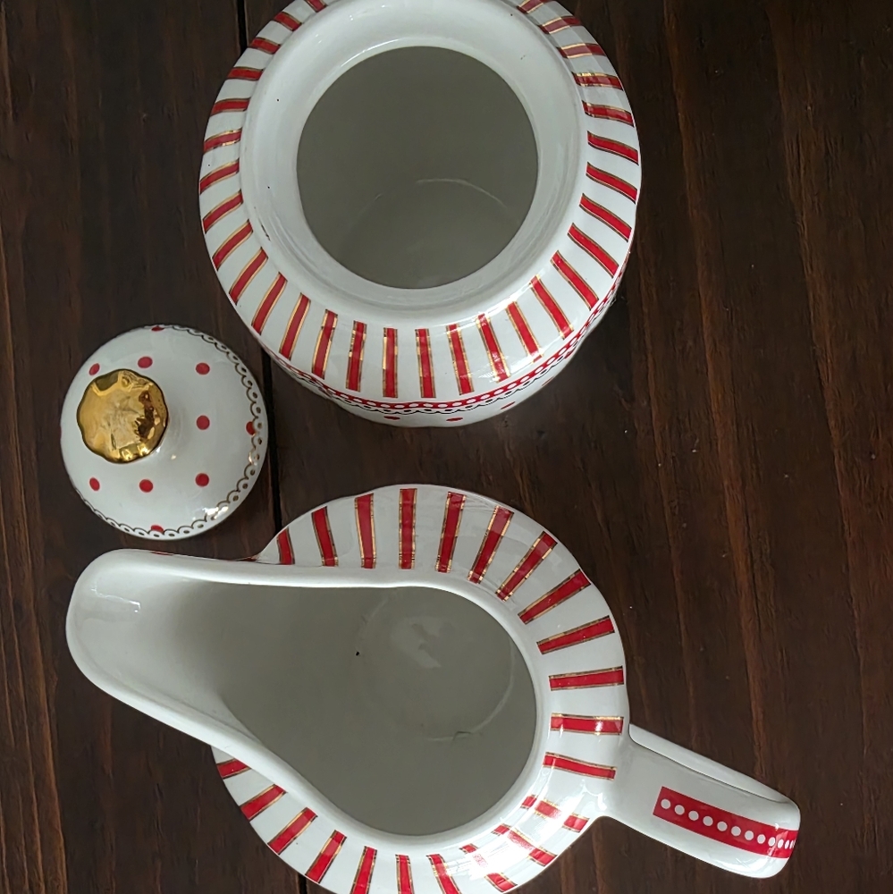 Grace Teaware Josephine Porcelain Sugar & Creamer Set - Red - Picture 5 of 6